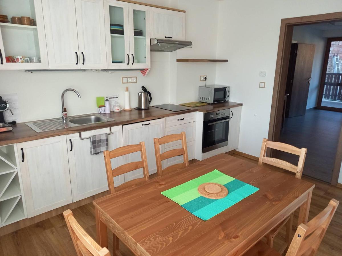 Apartmany 27 Němčičky エクステリア 写真